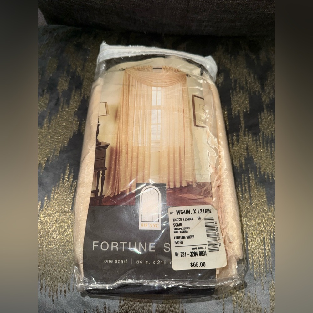 918 NYC Fortune Sheer Ivory Scarf